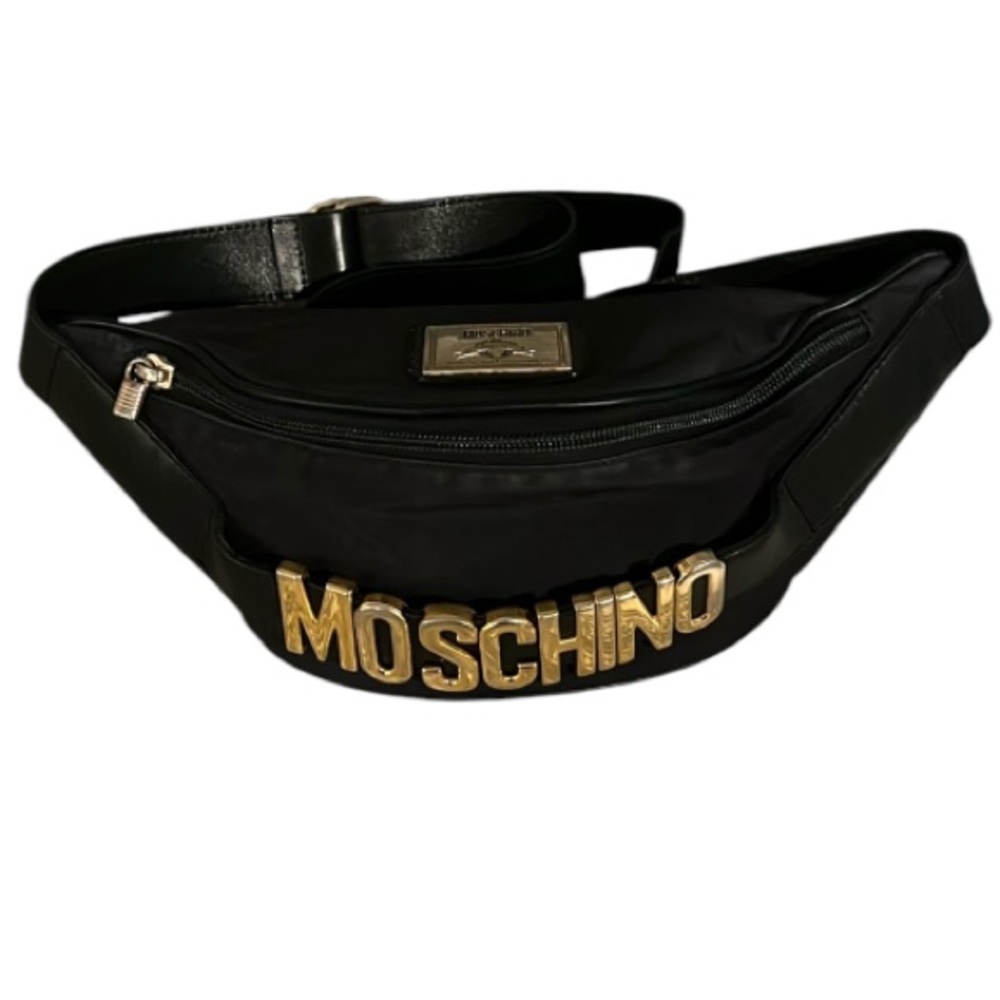 Rare Vintage Moschino Redwall Bum/Belt Bag LG